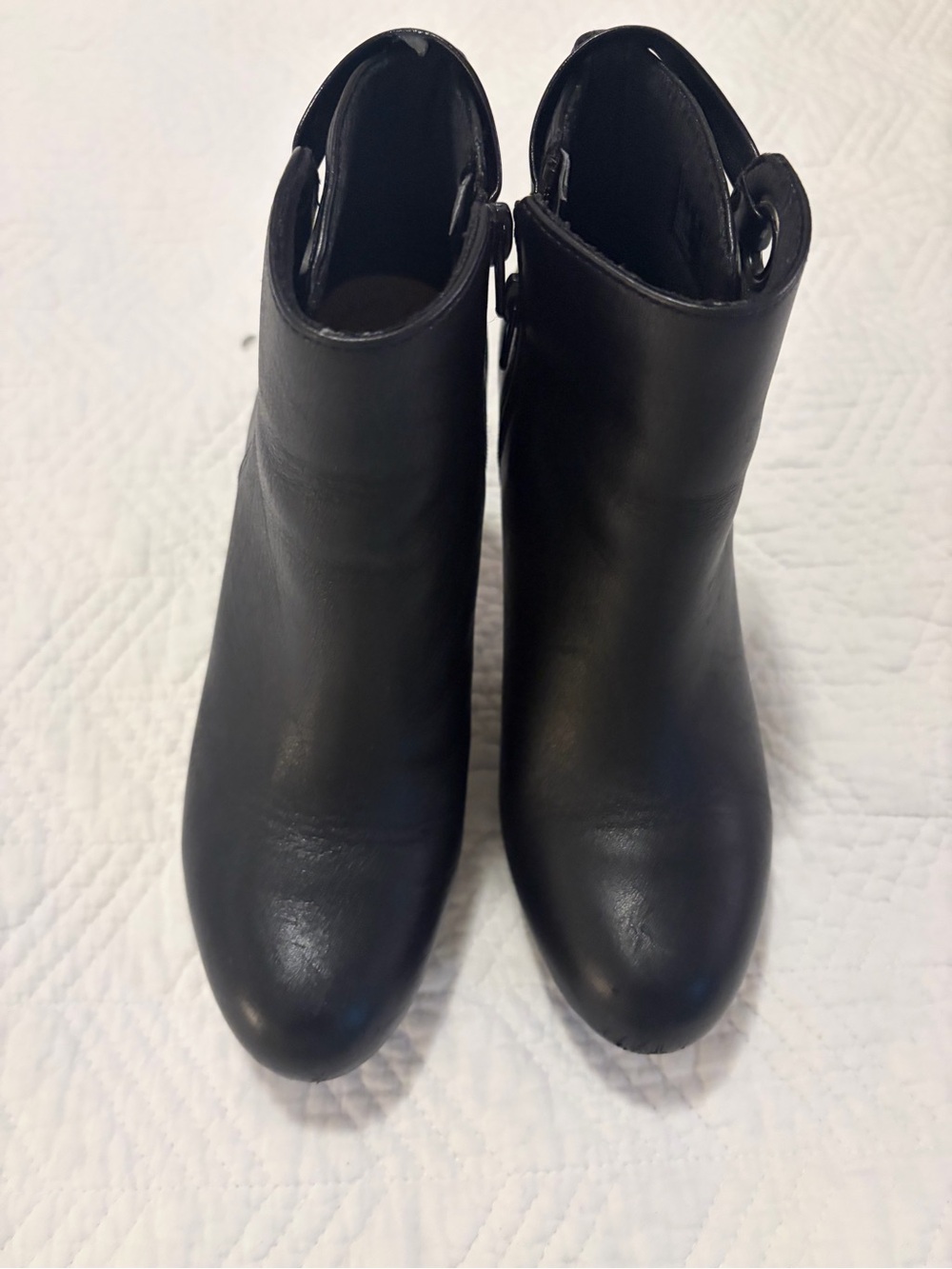 Clark’s Collection Women's Black Ankle Boots - Classic Leather Style